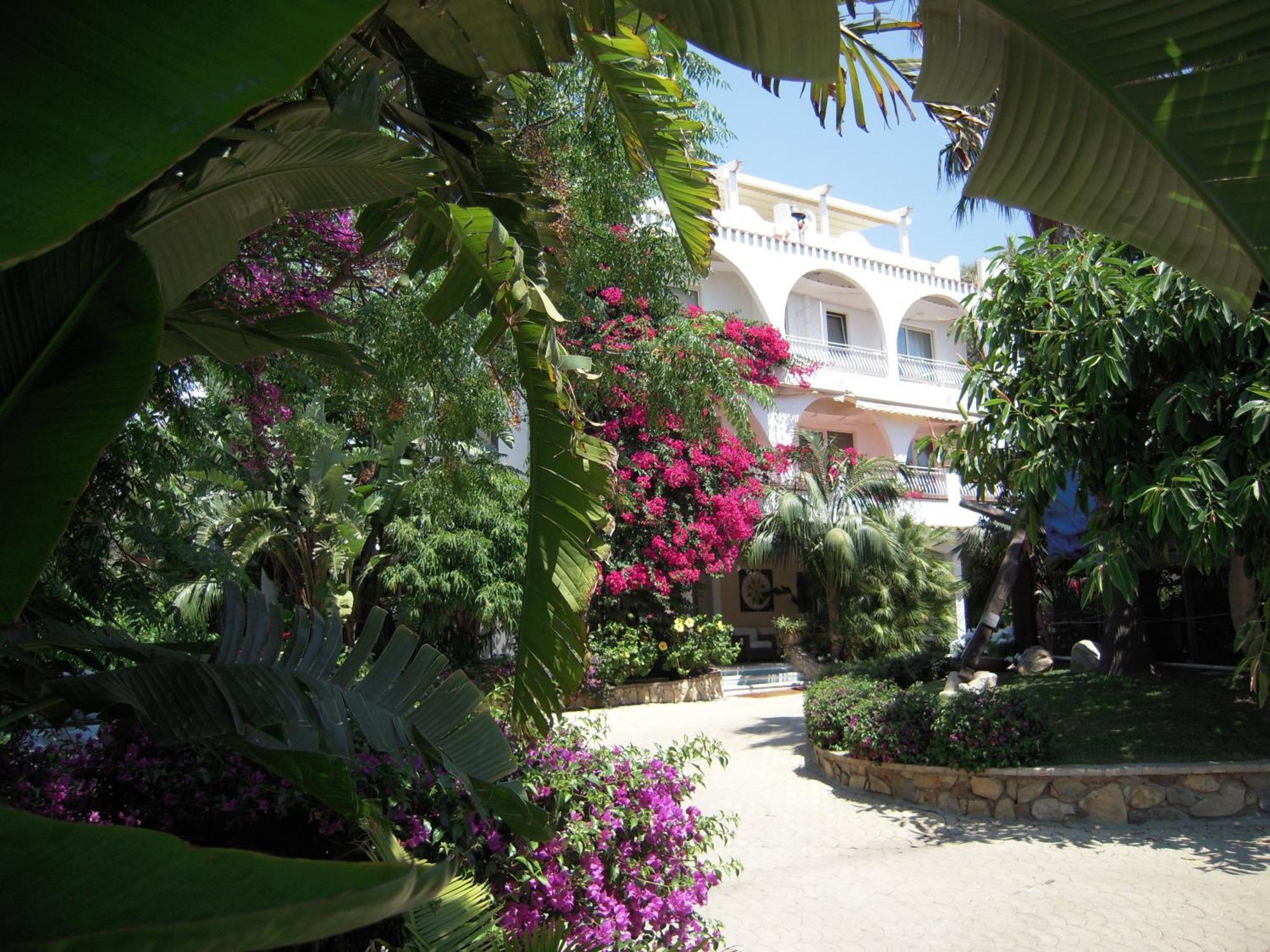 Hotel Simius Playa Villasimius Esterno foto