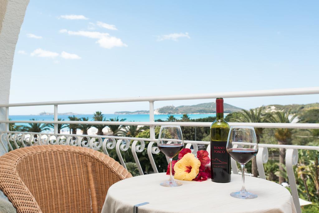 Hotel Simius Playa Villasimius Esterno foto