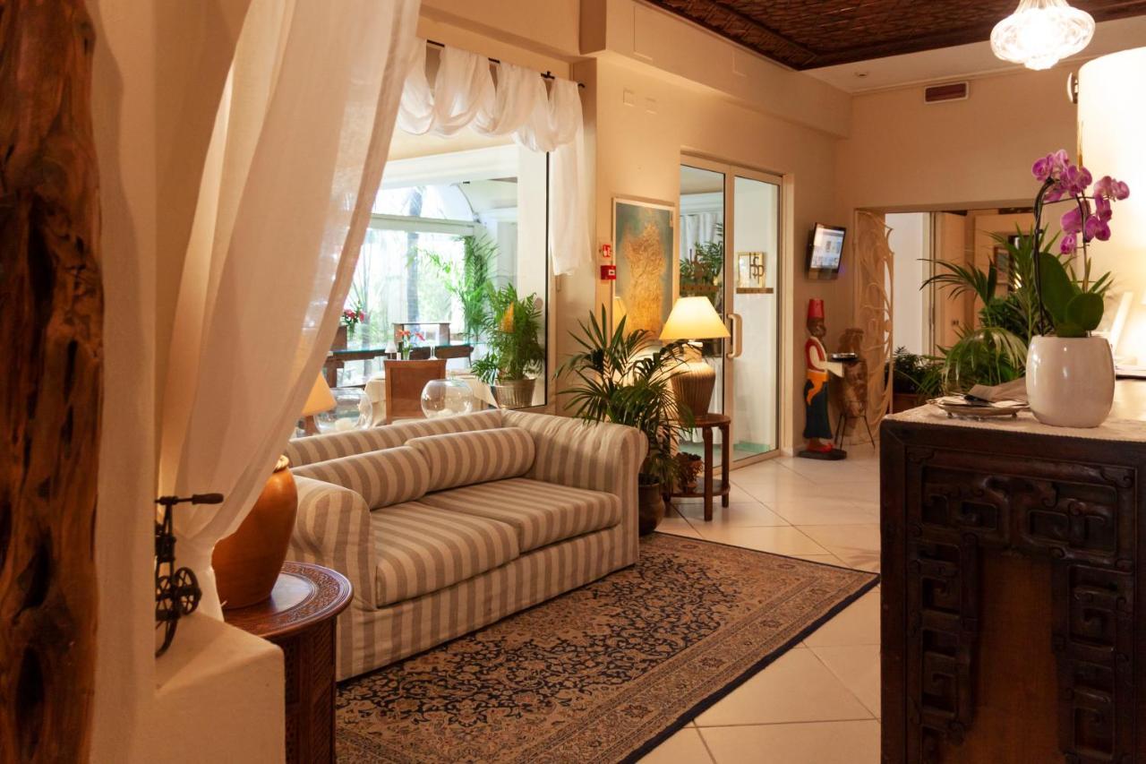 Hotel Simius Playa Villasimius Esterno foto